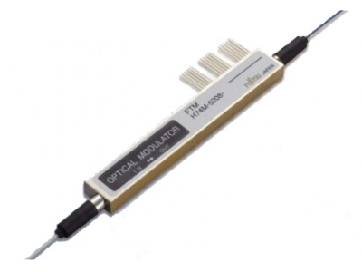 128Gbps DP-QPSK調制器（富士通）